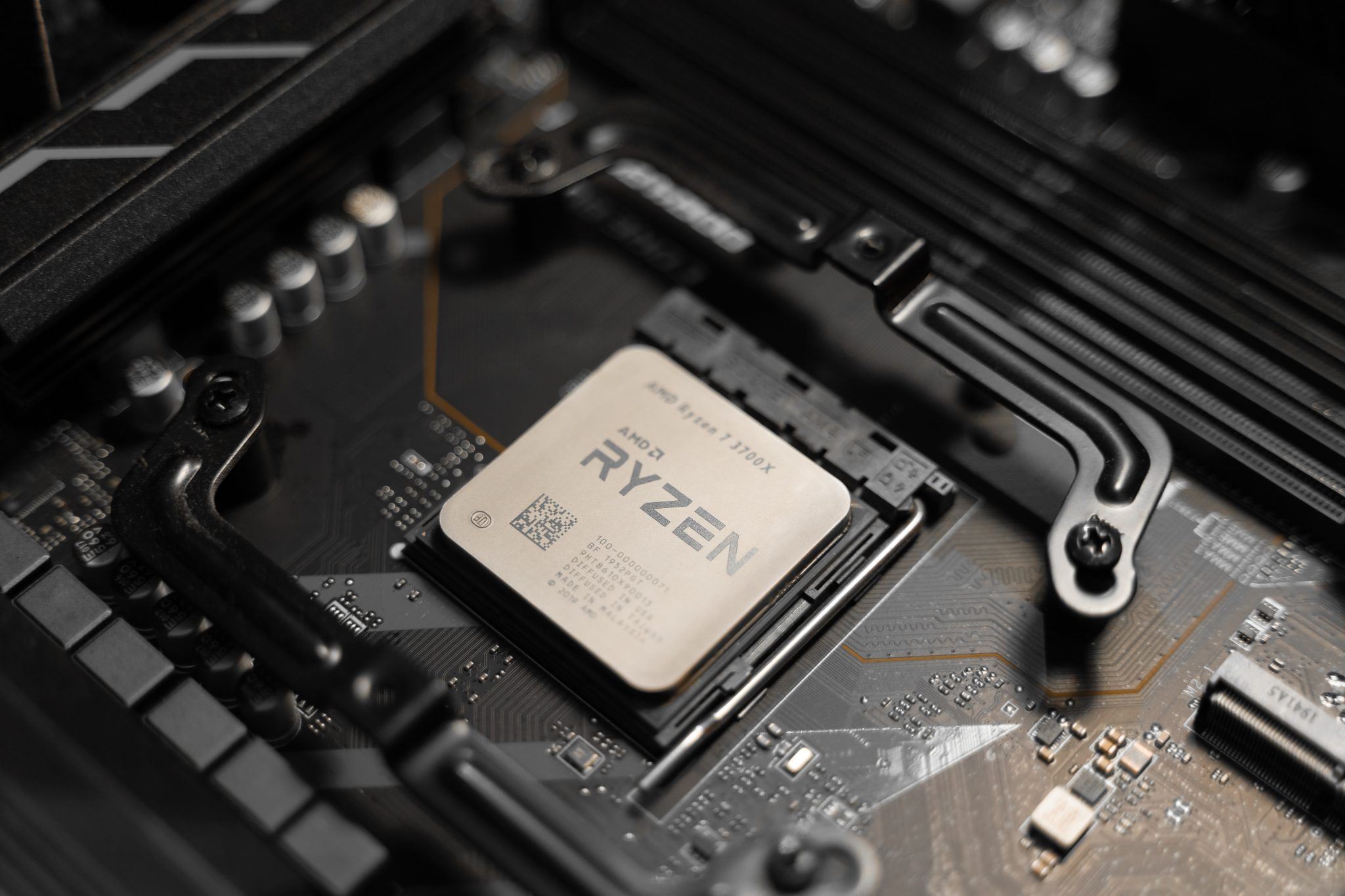8 Best Motherboards For Ryzen 7 3700x | The Holy Tech